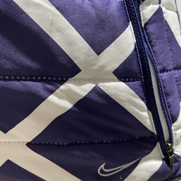 Nike quilted Golf Vest - Picture 3 of 8